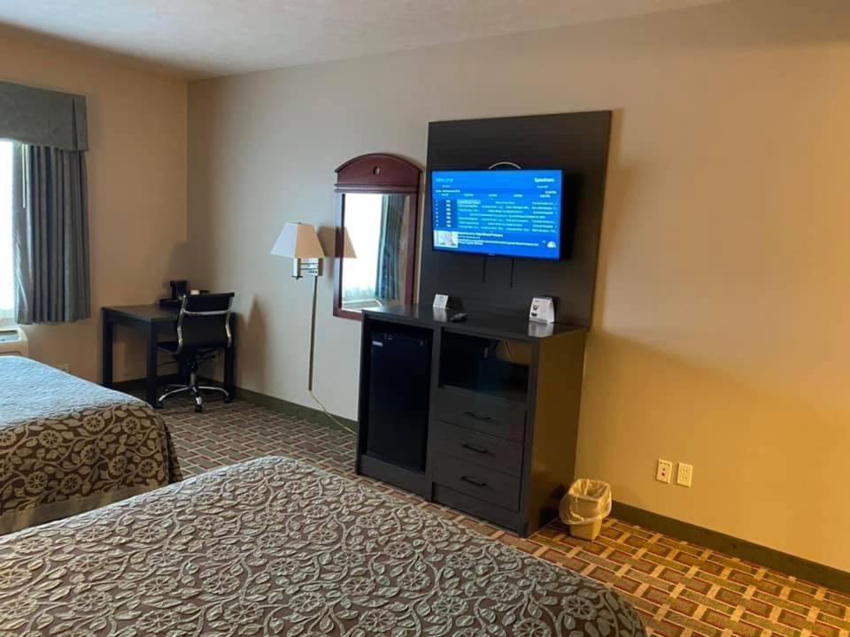 Days Inn By Wyndham Pentwater Luaran gambar