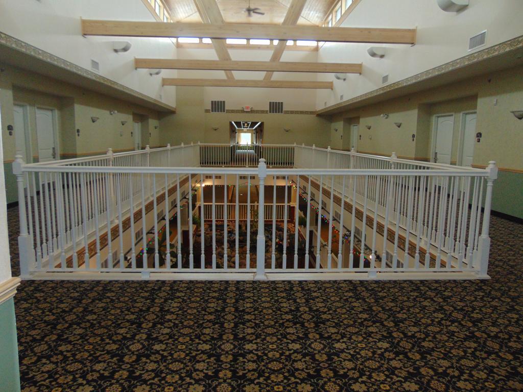 Days Inn By Wyndham Pentwater Luaran gambar